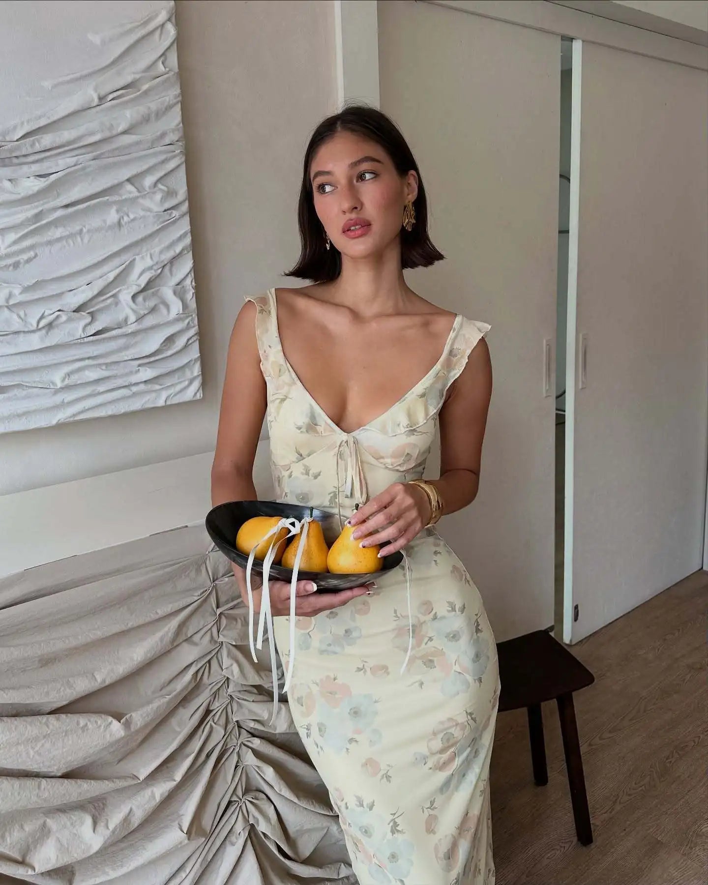 Robe “Limoncella Nights” – Élégance florale au coucher du soleil