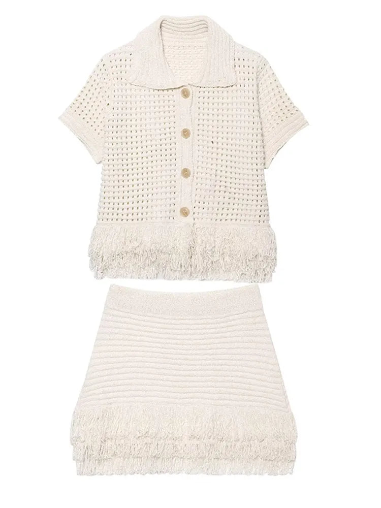 Ensemble “Coconut Chic” – Haut & Jupe Frangés en Crochet