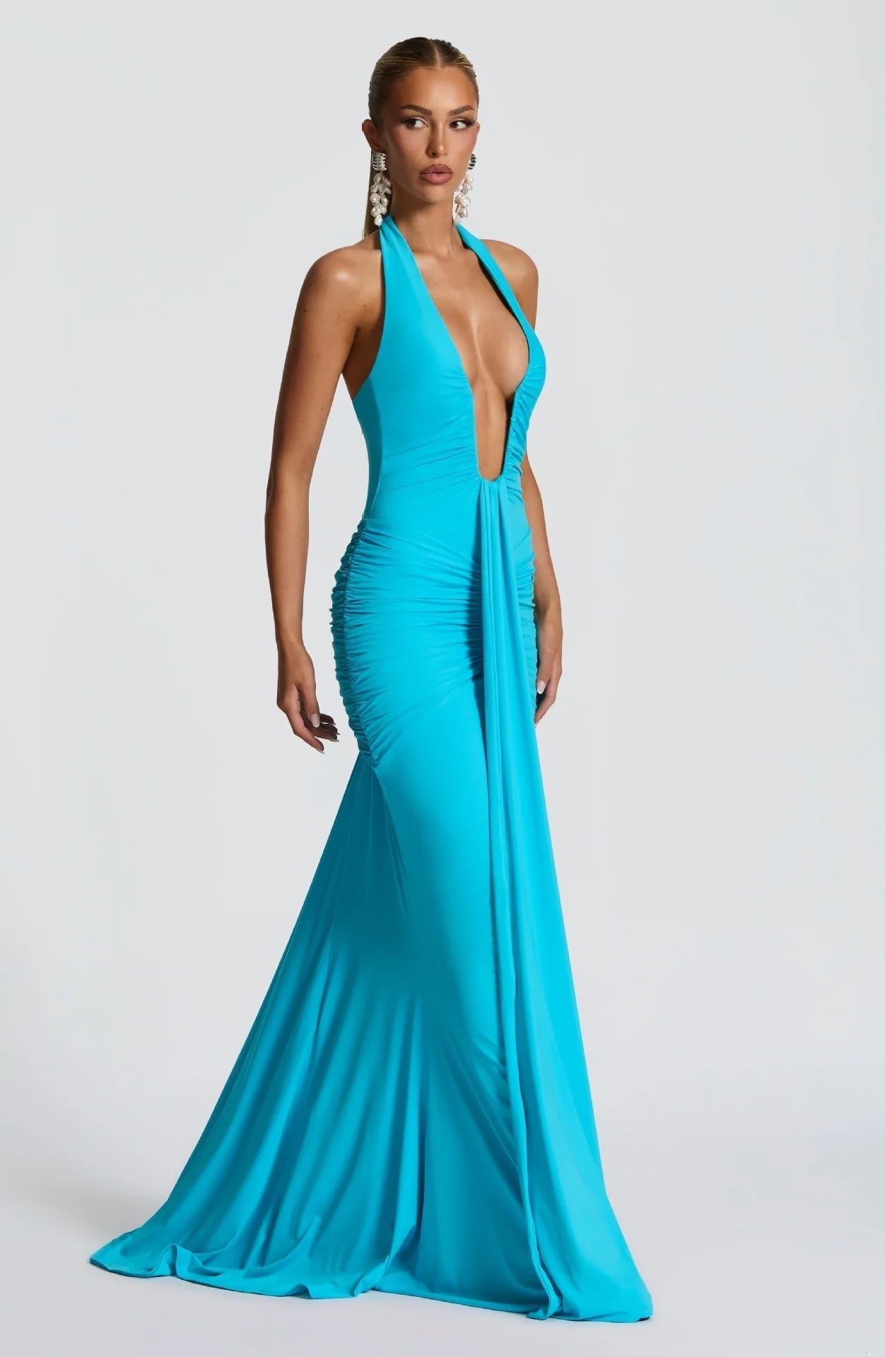 Robe longue Amaris – Décolleté drapé dos nu