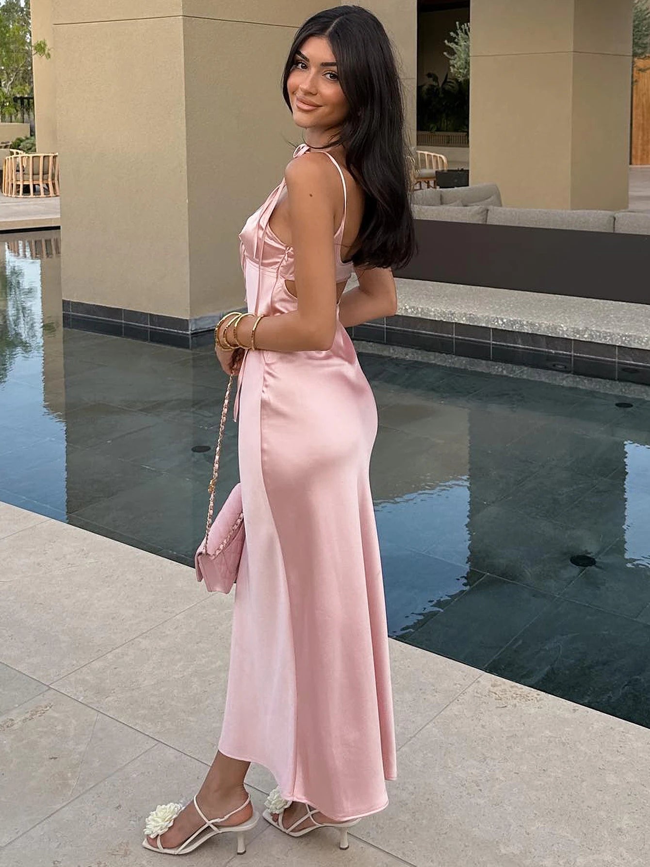 Robe satinée “Moonlight Touch”