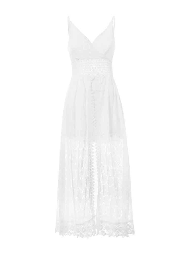 Robe Dentelle Ajournée – Sensualité & Élégance en Transparence