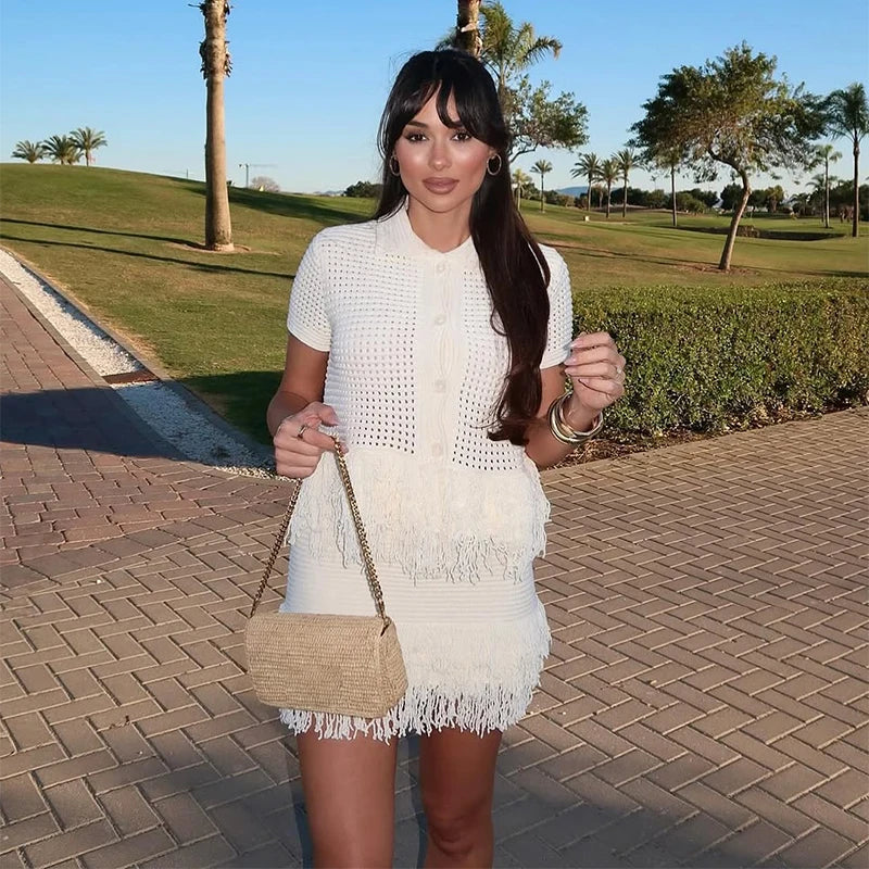Ensemble “Coconut Chic” – Haut & Jupe Frangés en Crochet