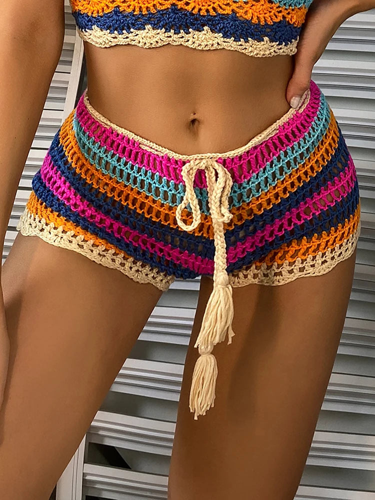 Short de plage ajouré Rainbow avec taille à cordon et rayures colorées