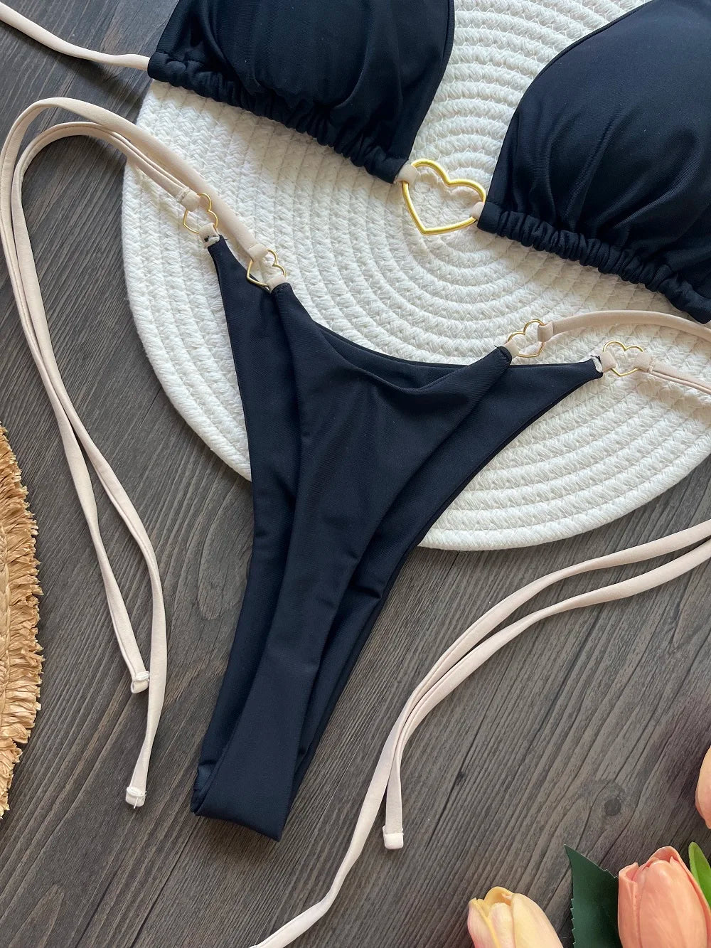Bikini “Sunset Allure” – Maillot Triangle à Nouer Sexy & Élégant