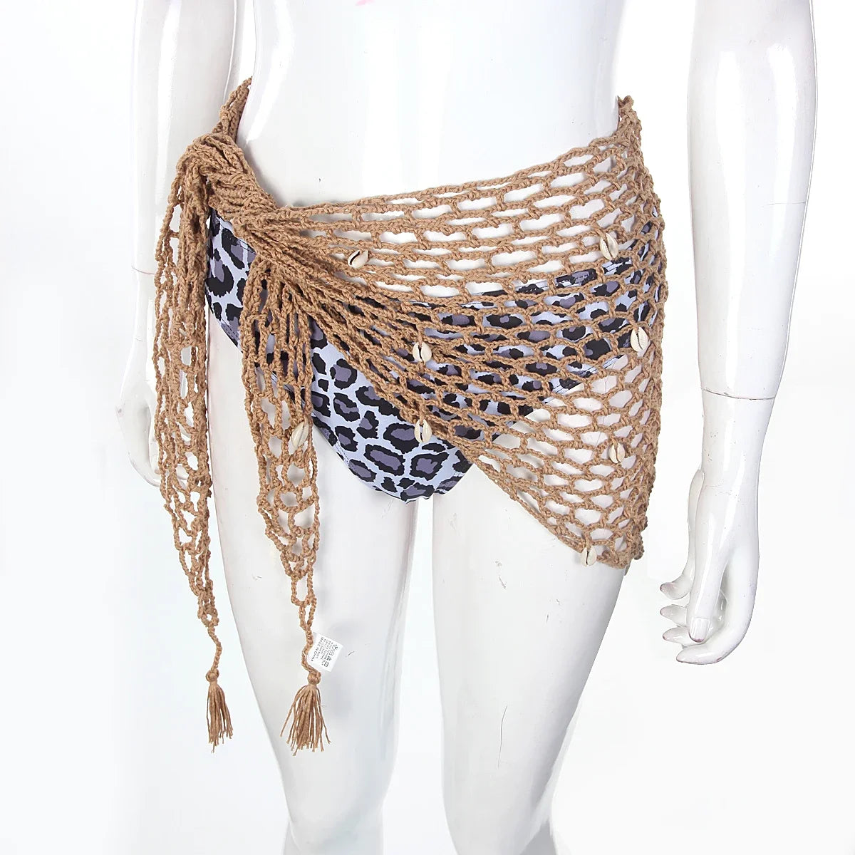 Paréo Naïka orangé en crochet ajouré, accessoire plage femme