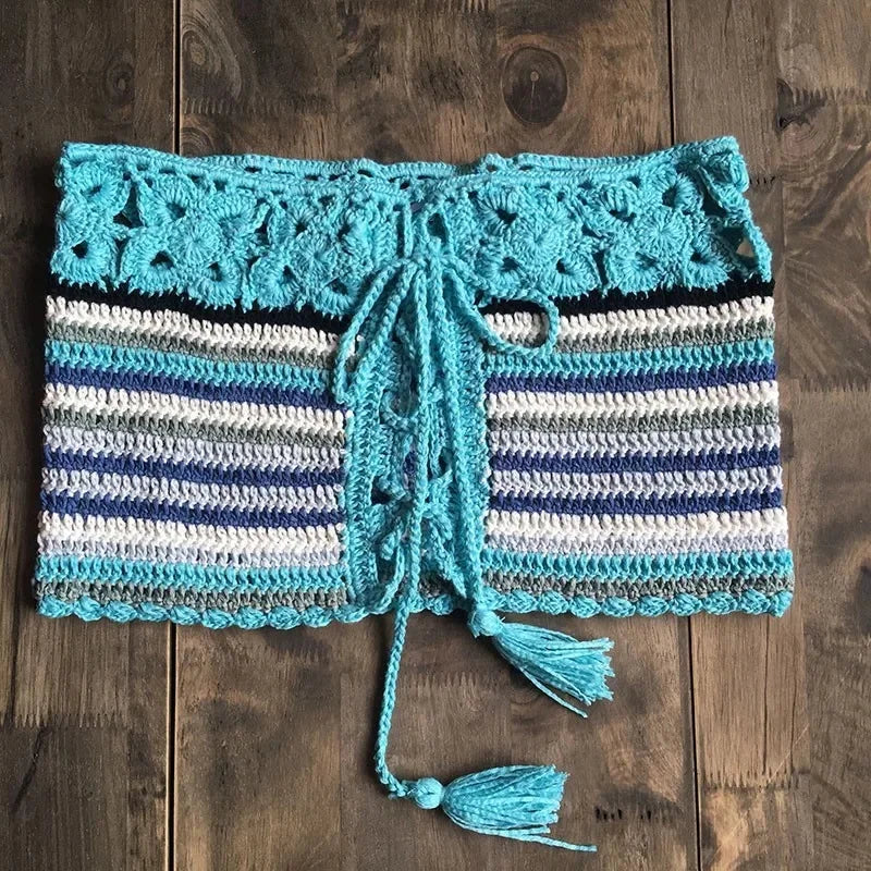 Ensemble Amara Bleu Ciel en crochet ajouré pour vacances au soleil