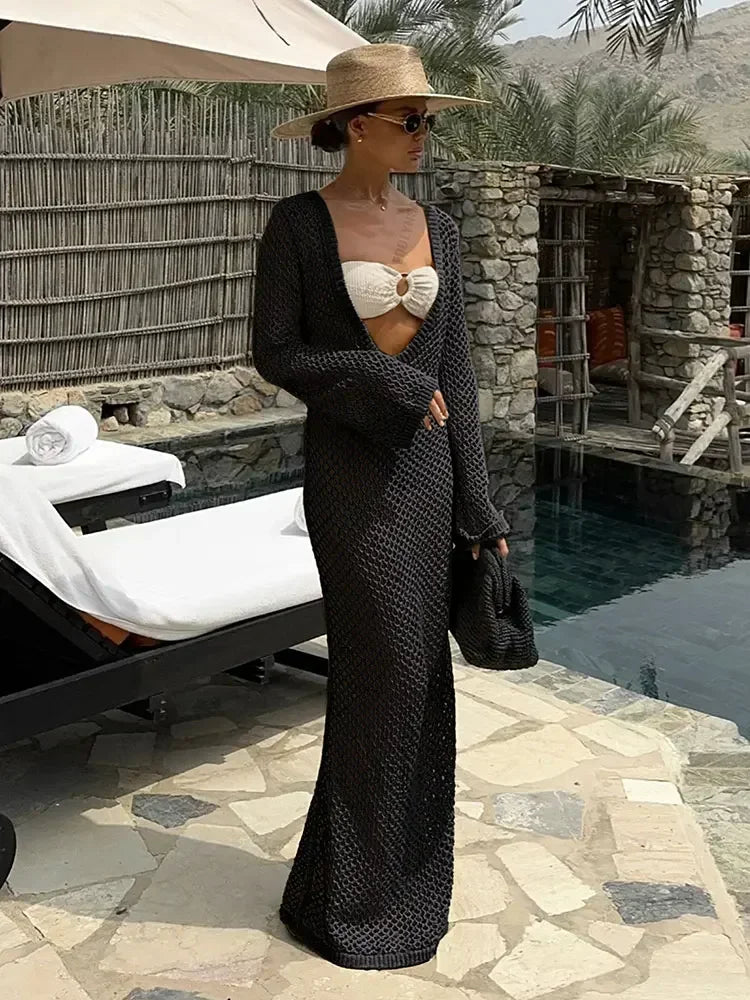 Robe longue en crochet ajouré Sirena, coupe près du corps pour l’été